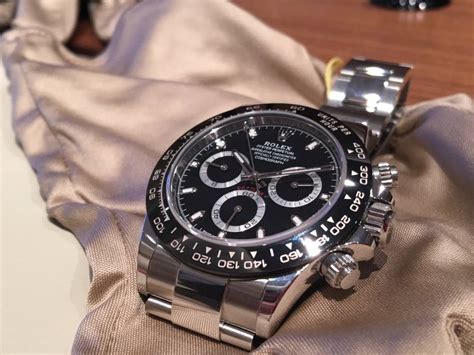 Comment reconnaître une vraie Rolex e